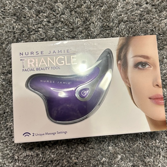 The TriAngle By Nurse Jamie - Picture 1 of 4